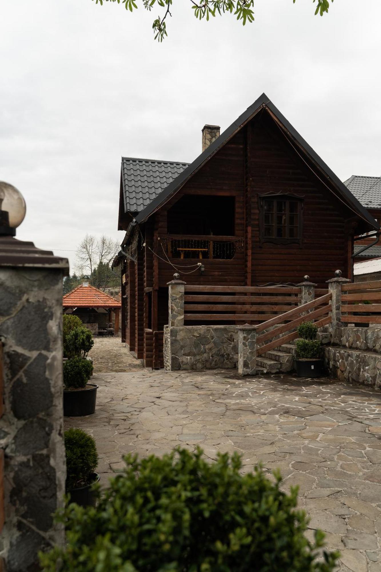 Oksamit Resort Ворохта Екстериор снимка