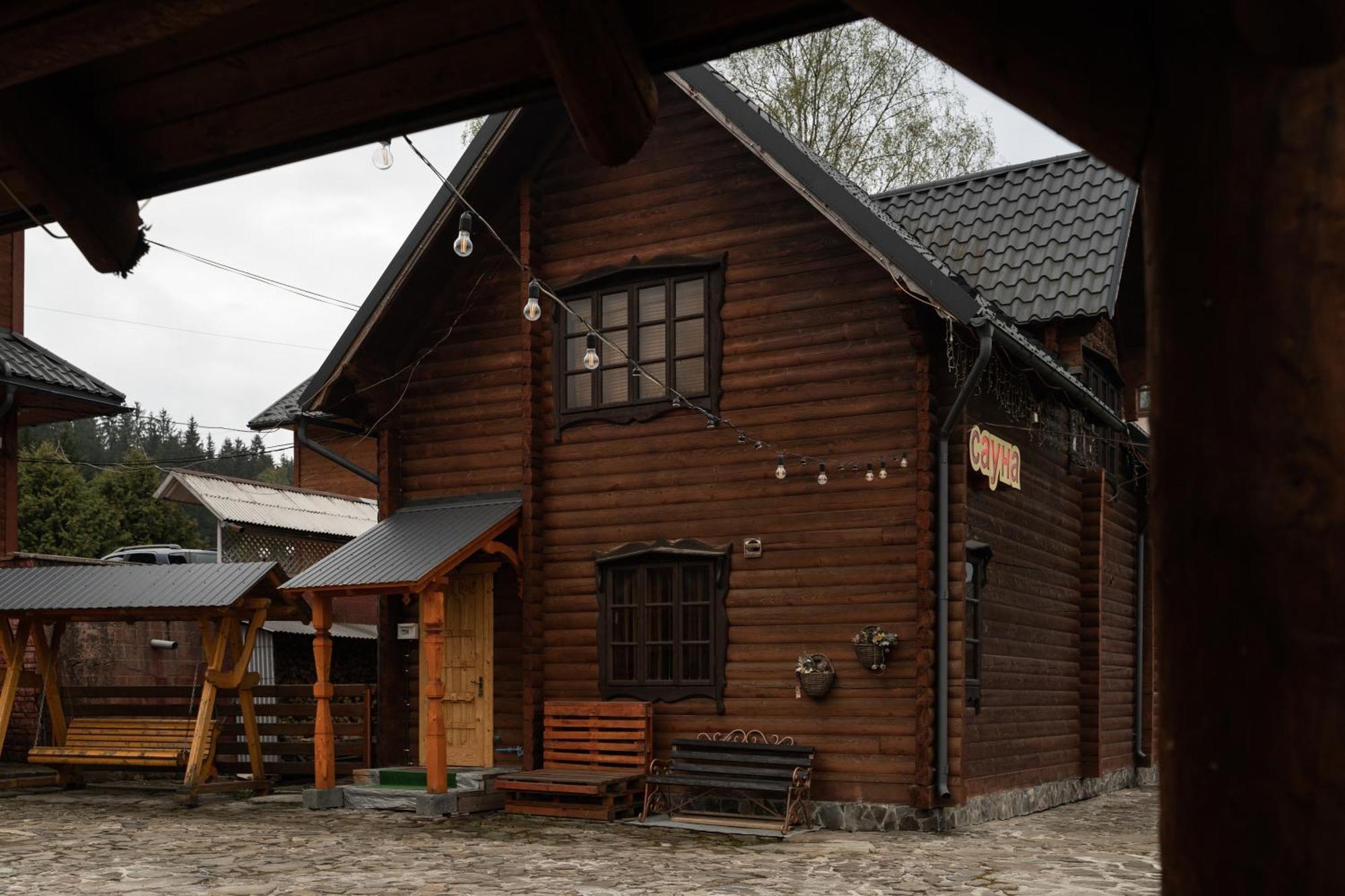 Oksamit Resort Ворохта Екстериор снимка