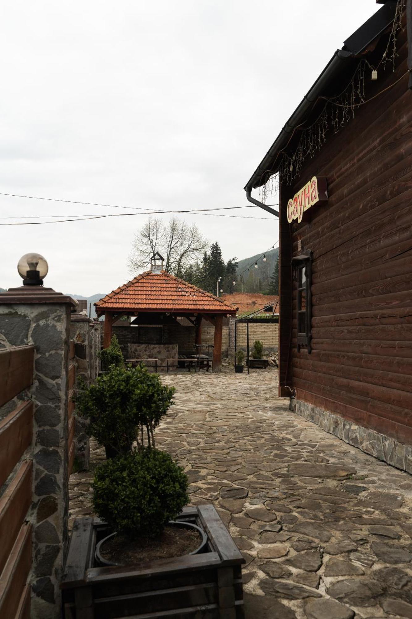 Oksamit Resort Ворохта Екстериор снимка