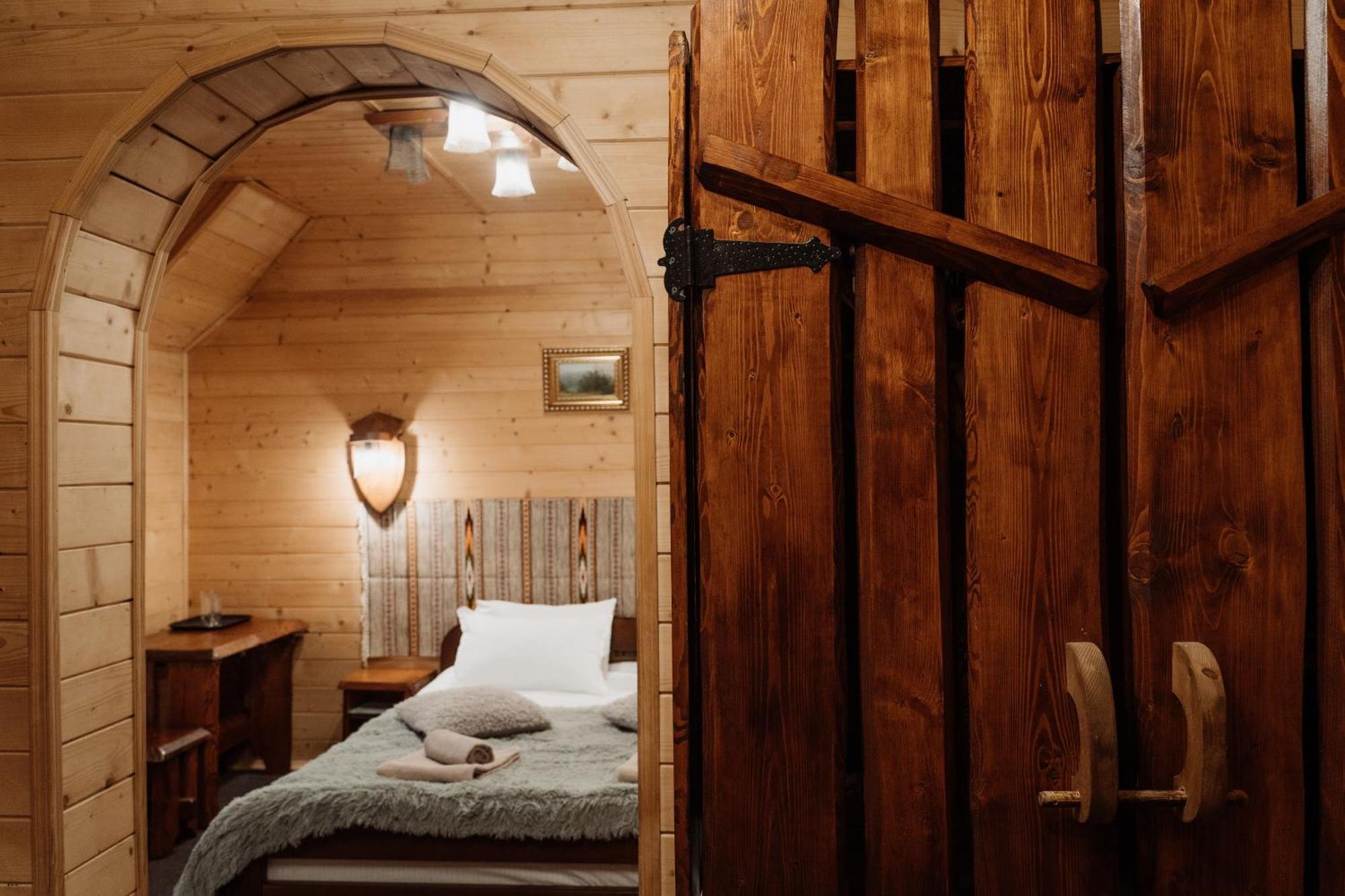 Oksamit Resort Ворохта Екстериор снимка